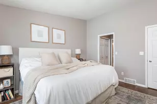 4723 Clock Tower Ln S, Fargo, ND 58104 - Photo 12