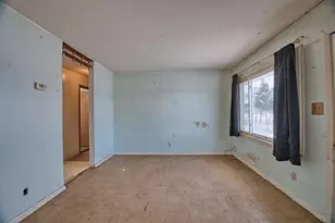 15 E 3rd Ave S, Aurora, MN 55705 - Photo 2