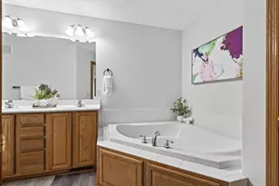 20061 Highview Ave, Lakeville, MN 55044 - Photo 34