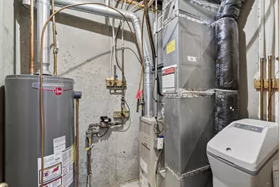 20061 Highview Avenue, Lakeville, MN 55044 - Photo 40