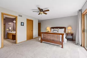 1731 Oakways St, Minnetonka, MN 55391 - Photo 38