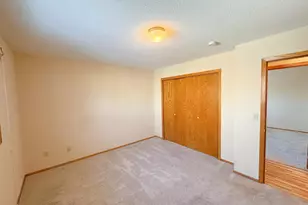 967 Chalet Dr NW, Rochester, MN 55901 - Photo 10