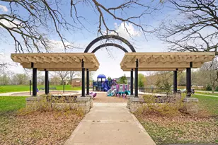 1504 Traymore Rd, Hopkins, MN 55305 - Photo 44