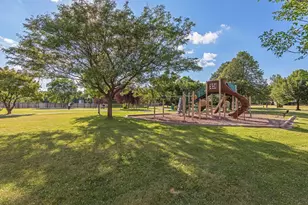 1504 Traymore Rd, Hopkins, MN 55305 - Photo 42