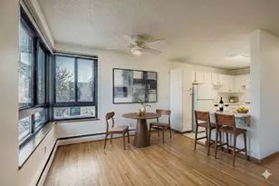 1912 Dupont Ave S, Minneapolis, MN 55403 - Photo 4