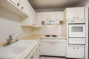 1912 Dupont Ave S, Minneapolis, MN 55403 - Photo 6