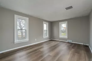 606 Smith St NE, Mapleton, MN 56065 - Photo 8