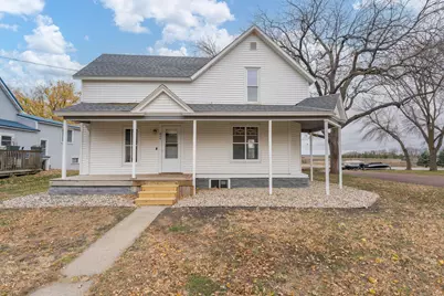 606 Smith Street NE, Mapleton, MN 56065 - Photo 1