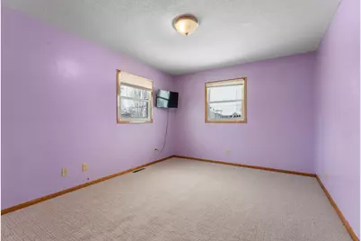 845 3rd Avenue NW, Plainview, MN 55964 - Photo 6