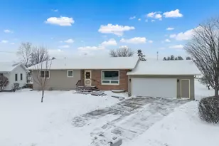 845 3rd Ave NW, Plainview, MN 55964 - Photo 1
