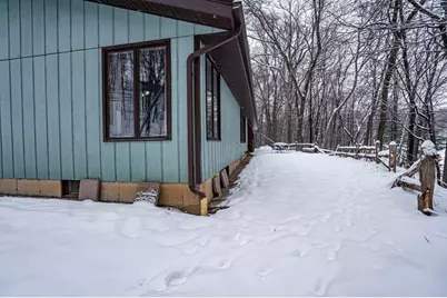 2548 Woodhaven Road, Eau Claire, WI 54703 - Photo 10