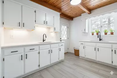 2548 Woodhaven Road, Eau Claire, WI 54703 - Photo 30