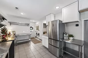 842 Woodgate Dr, Vadnais Heights, MN 55127 - Photo 8