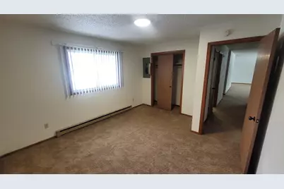 1602 6th Avenue N, Moorhead, MN 56560 - Photo 8