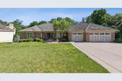 10752 Mount Curve Road, Eden Prairie, MN 55347 - Photo 20
