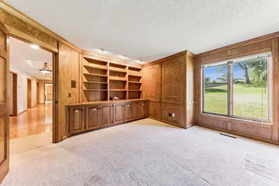 10752 Mount Curve Road, Eden Prairie, MN 55347 - Photo 6