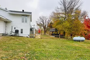 5334 State Hwy 27 W, Alexandria, MN 56308 - Photo 6