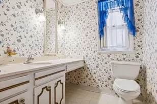 2470 Beverly Rd, Saint Paul, MN 55104 - Photo 16