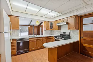 2470 Beverly Rd, Saint Paul, MN 55104 - Photo 10