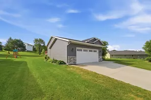 632 Emma Dr SE, Cold Spring, MN 56320 - Photo 2