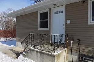 631 10th St, Lafayette, MN 56054 - Photo 6