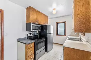 1822 Nevada Ave E, Saint Paul, MN 55119 - Photo 8