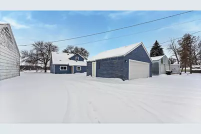 604 Atlantic Avenue N, Herman, MN 56248 - Photo 2
