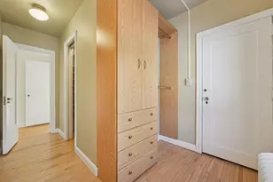 1721 Humboldt Ave S, Minneapolis, MN 55403 - Photo 20