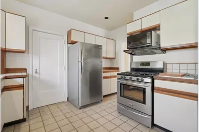1721 Humboldt Avenue S, Minneapolis, MN 55403 - Photo 4