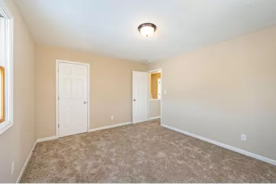 607 Sailor Street N, Blue Earth, MN 56013 - Photo 32