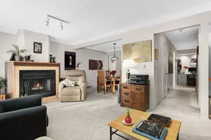 2328 Dorland Ct E, Maplewood, MN 55119 - Photo 6