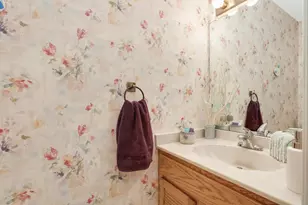 2328 Dorland Ct E, Maplewood, MN 55119 - Photo 12