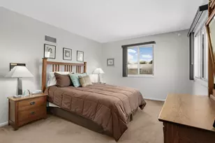 2328 Dorland Ct E, Maplewood, MN 55119 - Photo 14