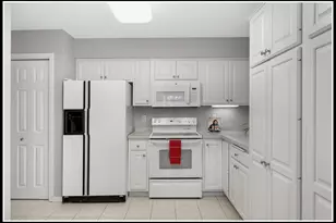15635 16th Pl N, Plymouth, MN 55447 - Photo 16