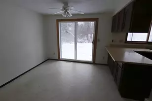 118 E Monroe Ave, Barron, WI 54812 - Photo 20