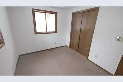 118 E Monroe Avenue, Barron, WI 54812 - Photo 18