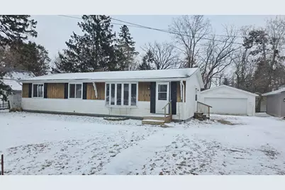 118 E Monroe Avenue, Barron, WI 54812 - Photo 2