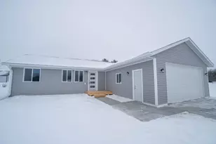 412 Russ Parta Dr, New York Mills, MN 56567 - Photo 2