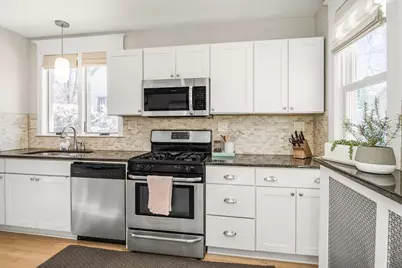 2078 Stanford Avenue, Saint Paul, MN 55105 - Photo 18