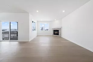 20047 Gabardine Ln, Lakeville, MN 55044 - Photo 8