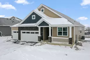 20047 Gabardine Ln, Lakeville, MN 55044 - Photo 2