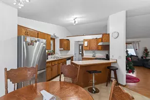 16051 Goodview Way, Lakeville, MN 55044 - Photo 10