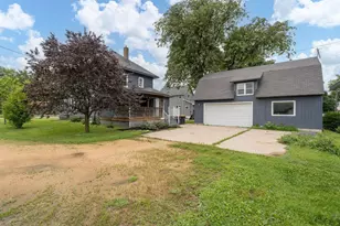 240 Cleveland Ave W, Winnebago, MN 56098 - Photo 10