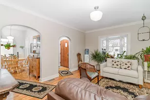 3734 Perry Ave N, Robbinsdale, MN 55422 - Photo 6