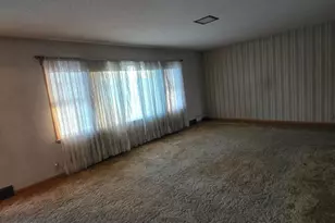 319 Glenn Rd, Albert Lea, MN 56007 - Photo 42