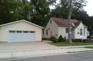 1405 Johnson St, Albert Lea, MN 56007 - Photo 1