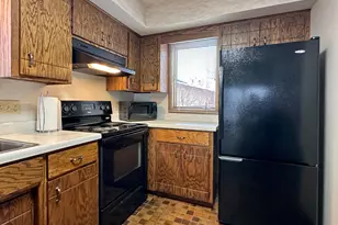 434 E 11th St, New Richmond, WI 54017 - Photo 8