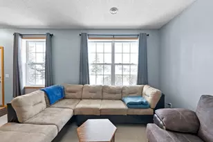 11316 Chisholm Cir NE, Blaine, MN 55449 - Photo 8