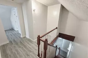 963 3rd St E, Saint Paul, MN 55106 - Photo 24