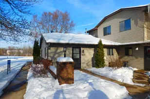 5676 Brandlwood Ct, White Bear Lake, MN 55110 - Photo 2